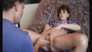 سفید بالوں والی عورت گھر آئی اور ایک وائبریٹر کے ساتھ فیلم سکیی ایرانی ختم ہوئی
