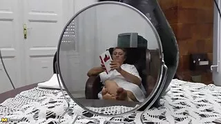 وہ ایک خاص کمرے میں داخل ہوا اور ایک سوراخ فیلم سکس با مادر ایرانی کے ذریعے گڑبڑ