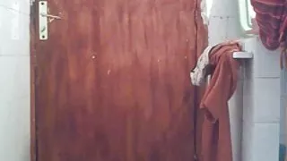 ایک کشادہ کمرے میں سلیکون چھاتی کے ساتھ ایک عورت بھاڑ دیدن فیلم های سکسی ایرانی میں جاؤ