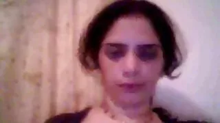 دستخط Busty کلیپسوپر ایرانی بلی میں دیتا ہے