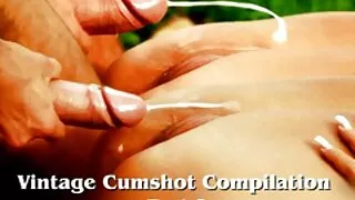 سیاہ بالوں والی چوری ایک dildo کے سکس ایرانی با کیفیت میں بلی اور گدی