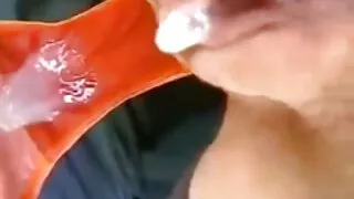 عورت کھانا پکانے کے بجائے میز پر بلی مشت زنی سکس بکن بکن ایرانی جدید